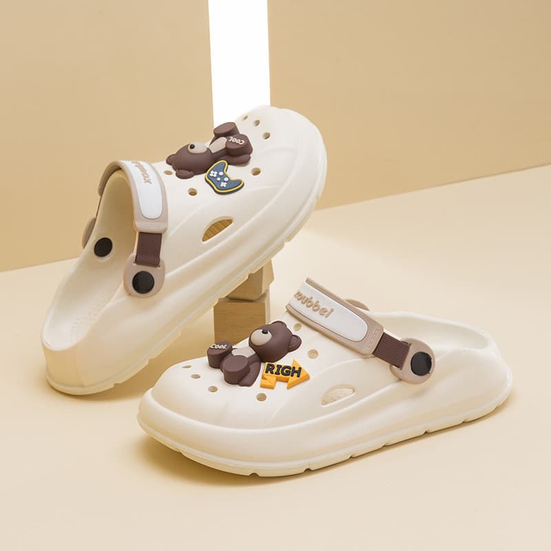 Sandálias De Verão Plataforma Anti-Derrapante Chinelo Sapatos De Buraco 2024 Novos Para Casais Solas Espessas , E Sentimento De Pés , Vestindo Odor