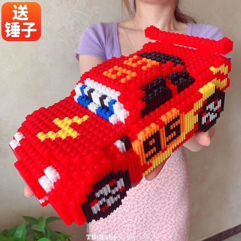 Compatível com Lego Miniaturas de Partículas de Lego Blocos de Construção Montados Meninas Brinquedos de Alta Dificuldade Relâmpago McQueen Car Holiday