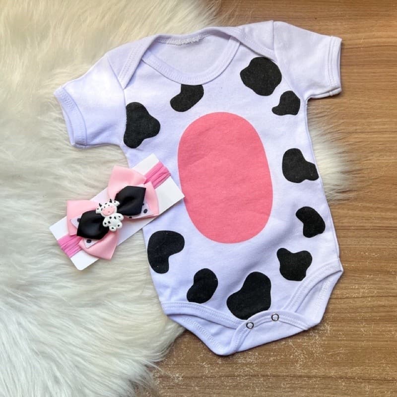 Body temático mesversário bebê vaca vaquinha e laço