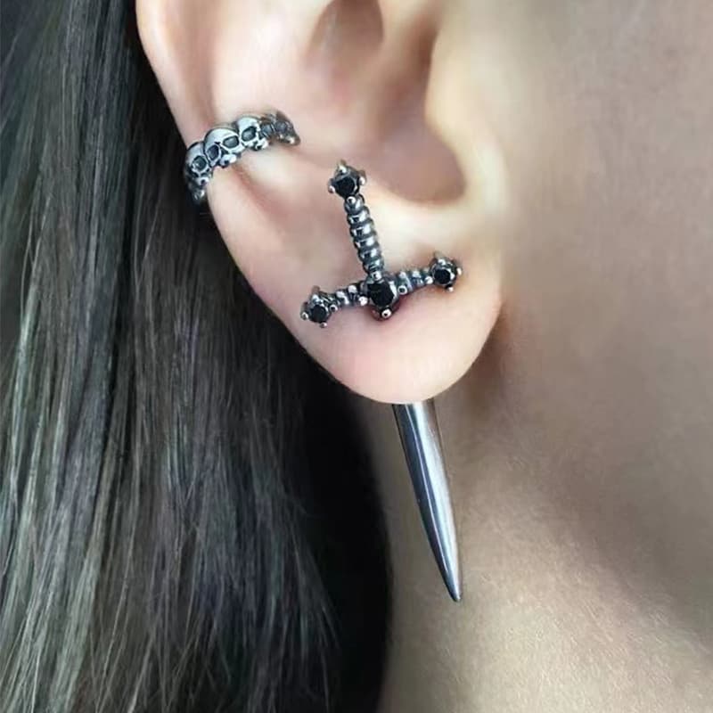 Brincos De Espada Góticos Kinitial Vintage Cool Punk Crystal Ear Jacket Goth Dagger Jóias Presente Para Mulheres