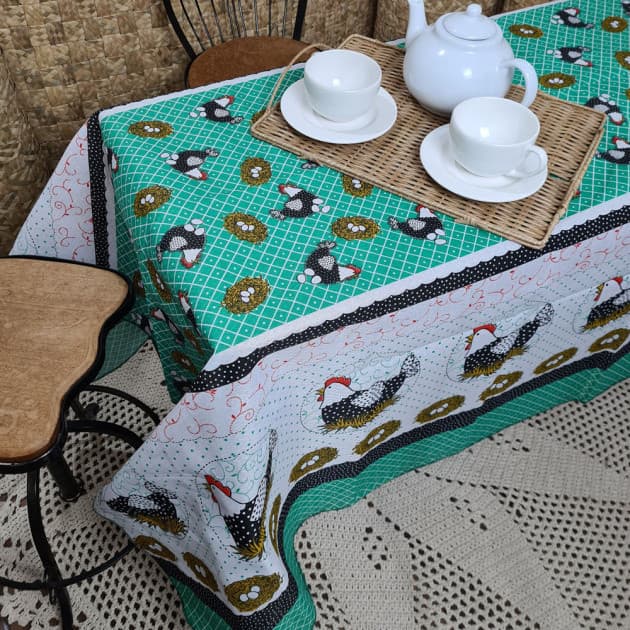 Toalha de Mesa Para 04 Cadeiras 1.50x1.50