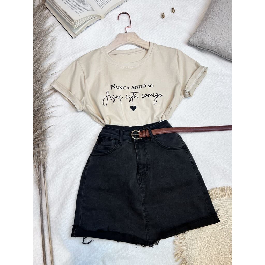 Camiseta tshirt feminina manga curta algodão 100 % Gola careca sempre com estampa nucan ando so