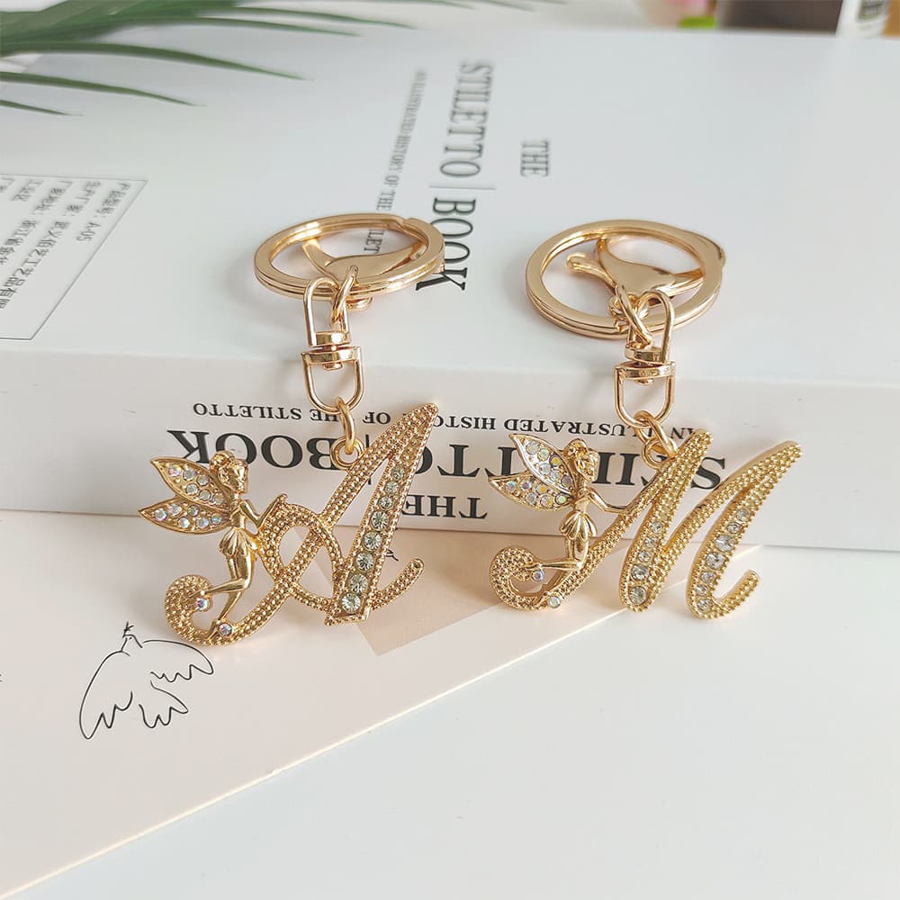 1Pcs Luxo Rhinestone 26 Letras Chaveiros Porta-Chaves Fashion Elf Iniciais Metal Carro Acessórios Amigo Presentes Lembranças