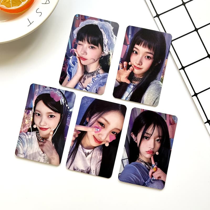 Kpop ILLIT M2 Cartões Especiais De Estreia Ao Vivo Da Sorte Aleatórios Postais