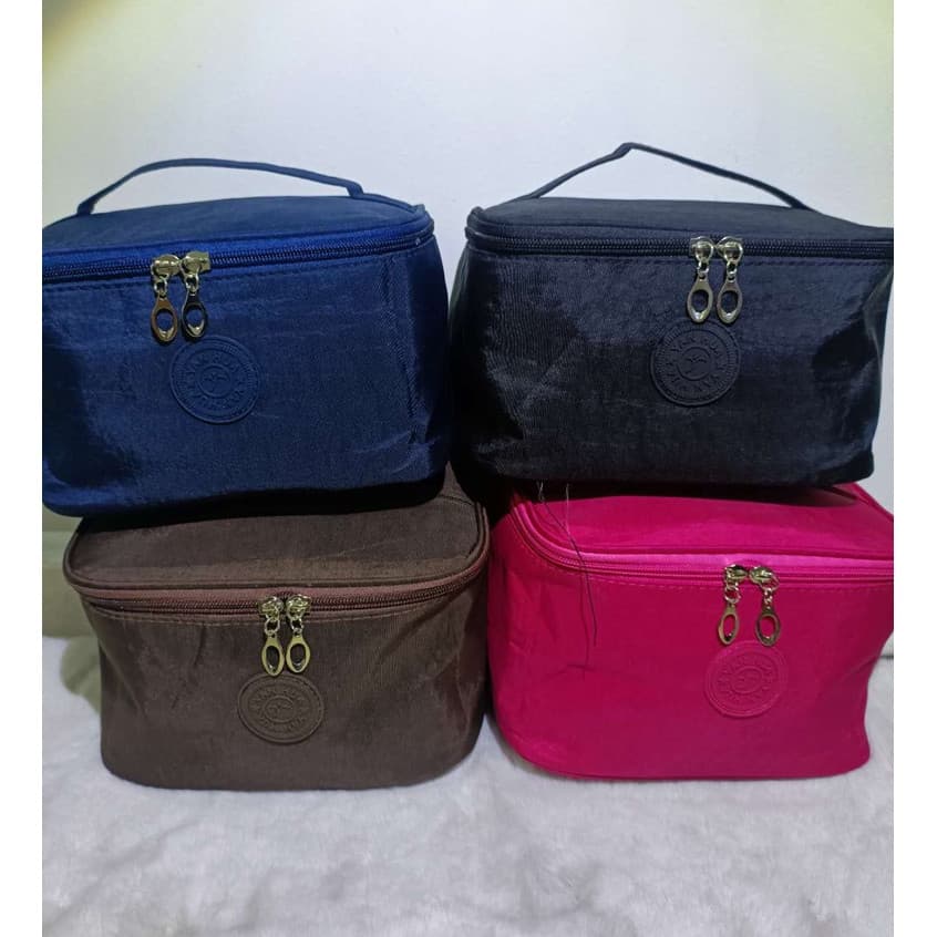 Bolsa Nécessaire Organizadora Multiuso Ideal Para quem Deseja Levar Consigo Todos os seus Pertences