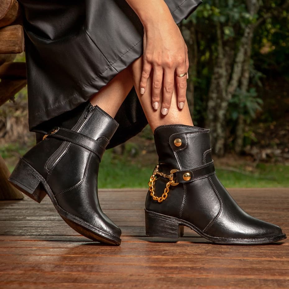 Bota Feminina Cano Curto Botinha Western Texana Salto Medio