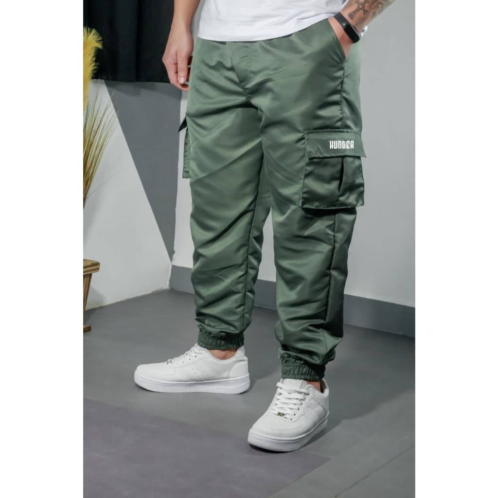 Calça Jogger Cargo Corta Vento Combat Masculina Verde Skate