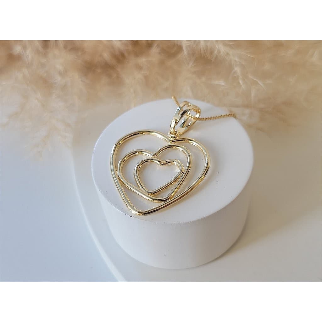 Colar de coração entrelaçado folheado em ouro 18k