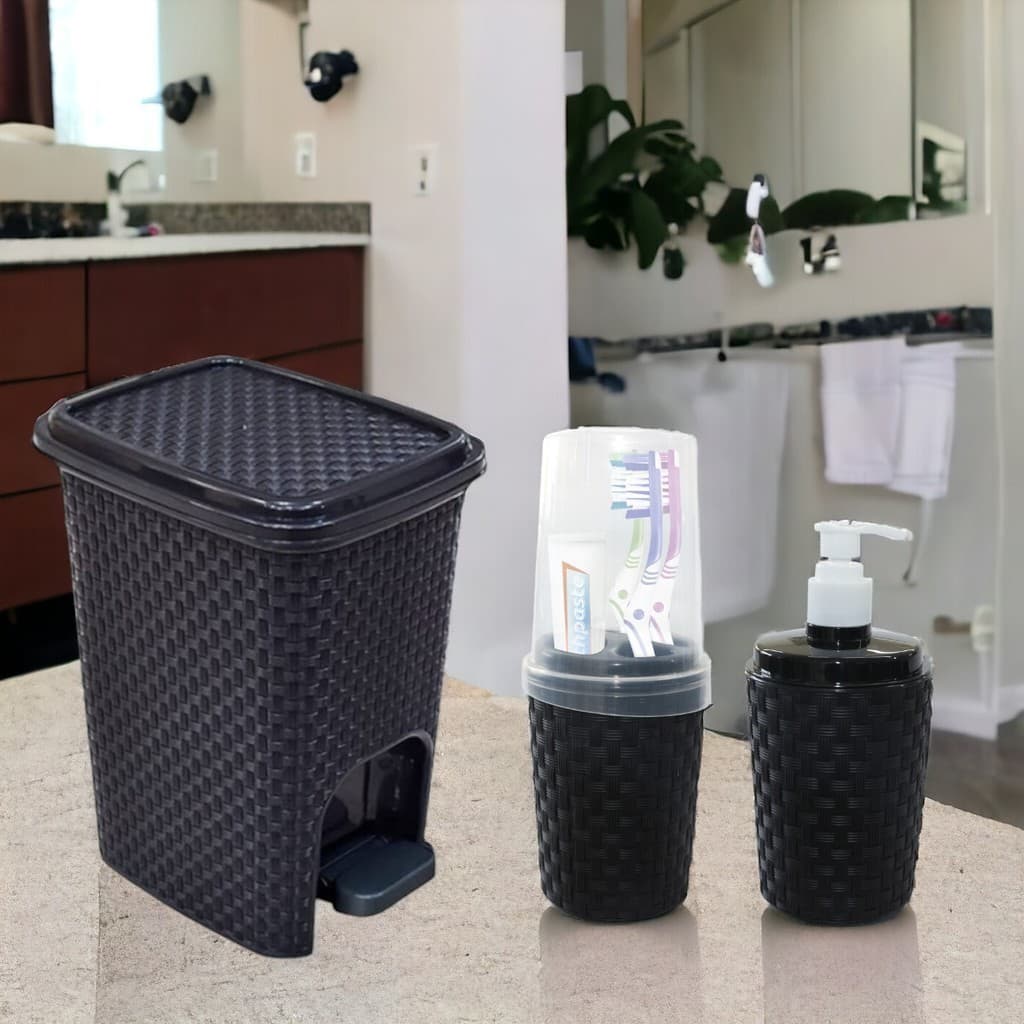 Kit Banheiro Lixeira Rattan 07 litros com Pedal + Porta Detergente + Porta Escovas Preto Branco