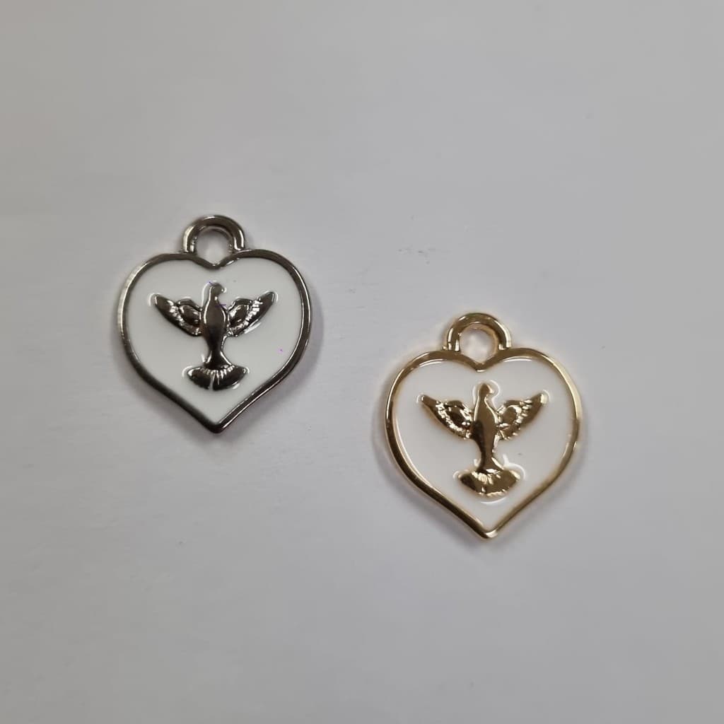 Pingente de Coração com Divino Espírito Santo 5 ou 10 Peças