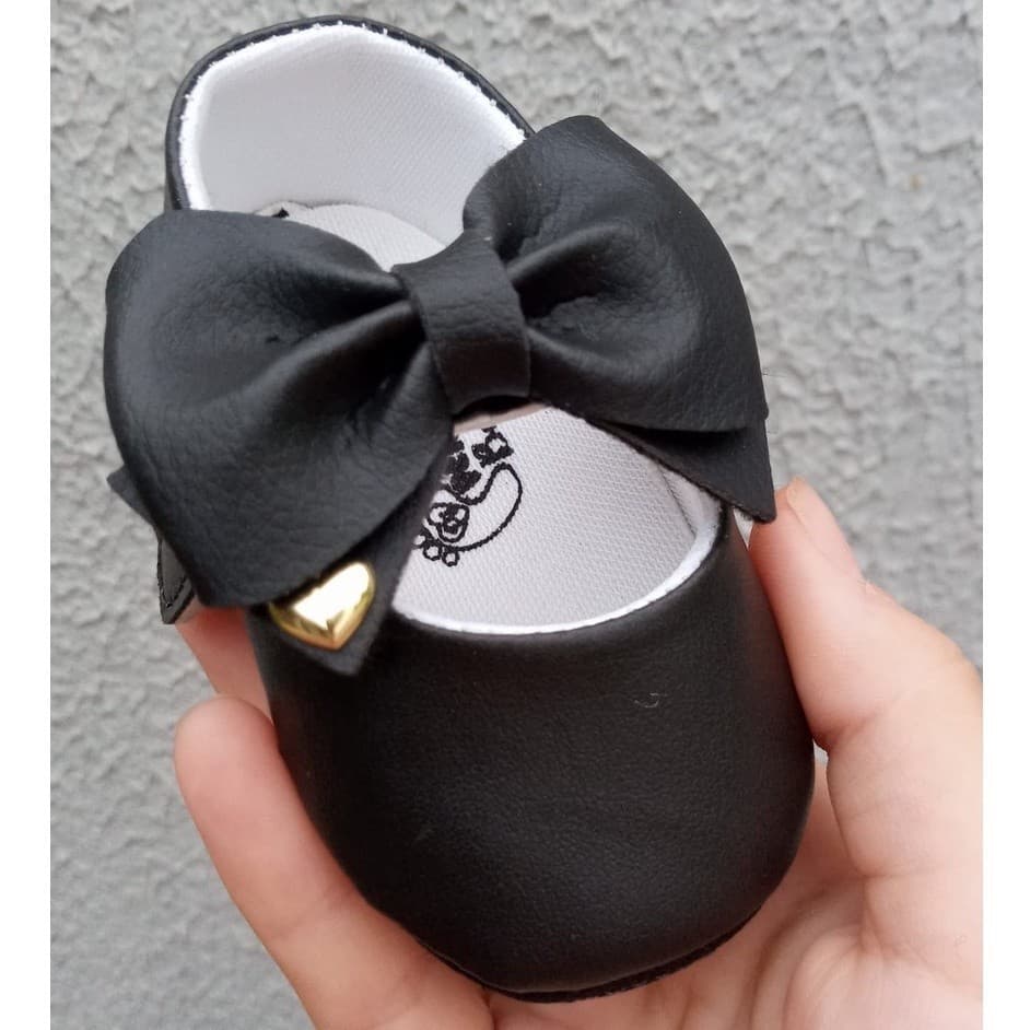 Sapatilha Sapatinho De Bebe Recém Nascido Muito Lindas E Fofas De Batizado De Princesa De Bonequinha