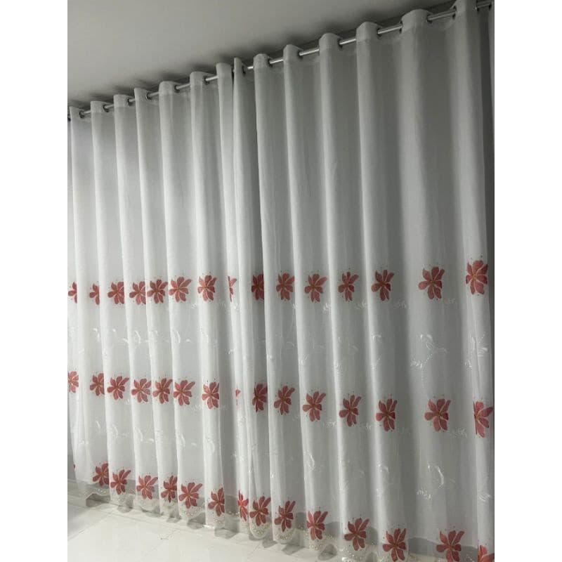 CORTINA VOAL BORDADA COM FORRO DE MICROFIBRA 4,00 LAR × 2,60 ALT