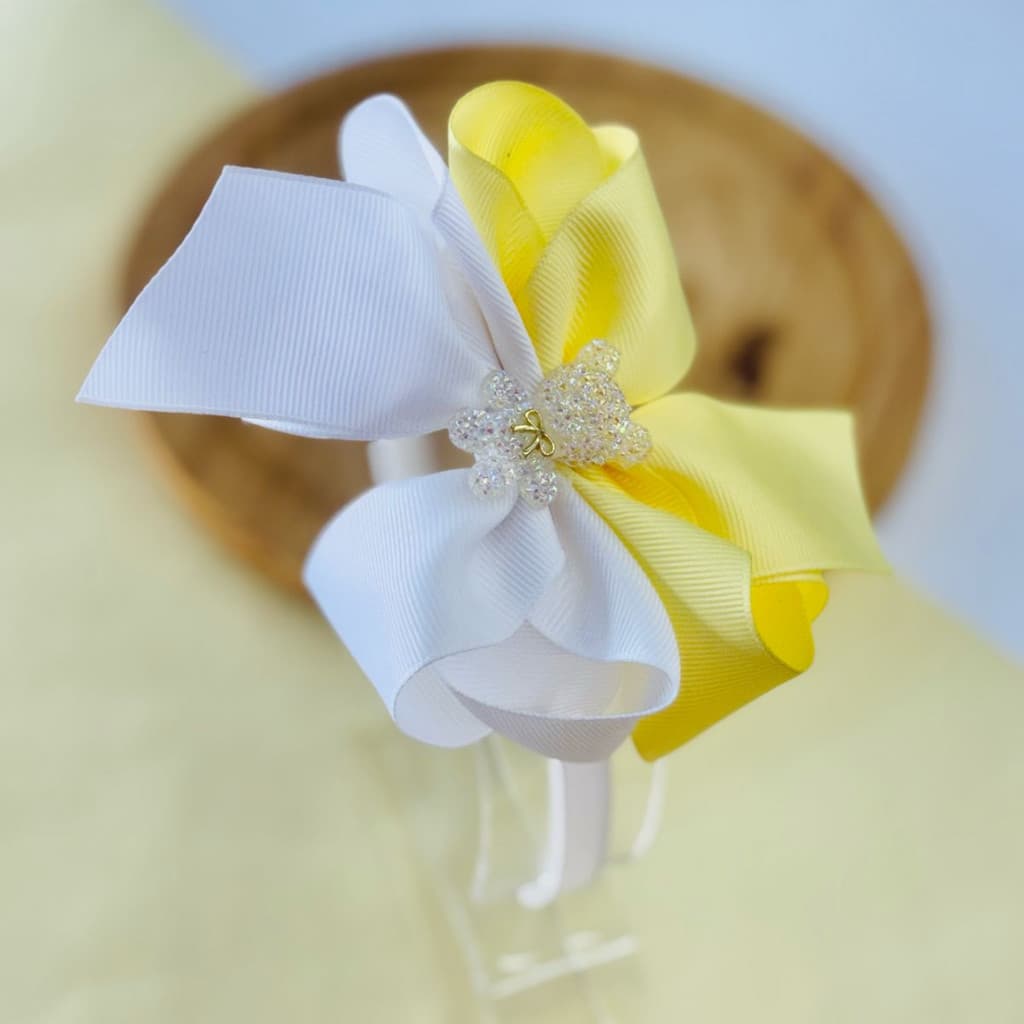 Tiara infantil  / Tiara luxo / arco infantil/ tiara amarelo  e branco /  laço B / aplique urso