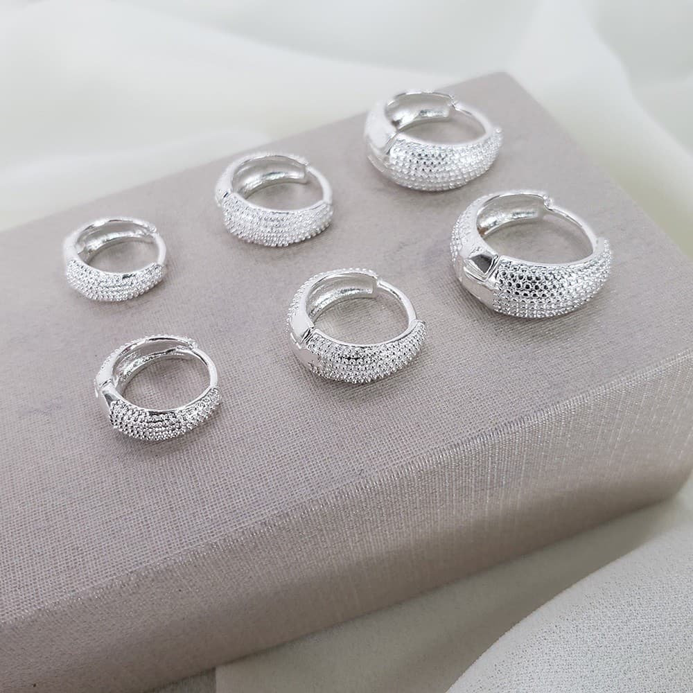 Trio Argolinha Gota Detalhes Prata delicada feminina banhada