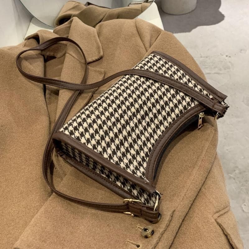 Estoque pronto nova chegada Popular francês outono inverno Baguette axilas saco feminino 2020 novo estilo na moda Retro