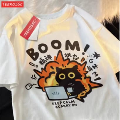 Camiseta Boom, mantenha a calma e continue Explosão