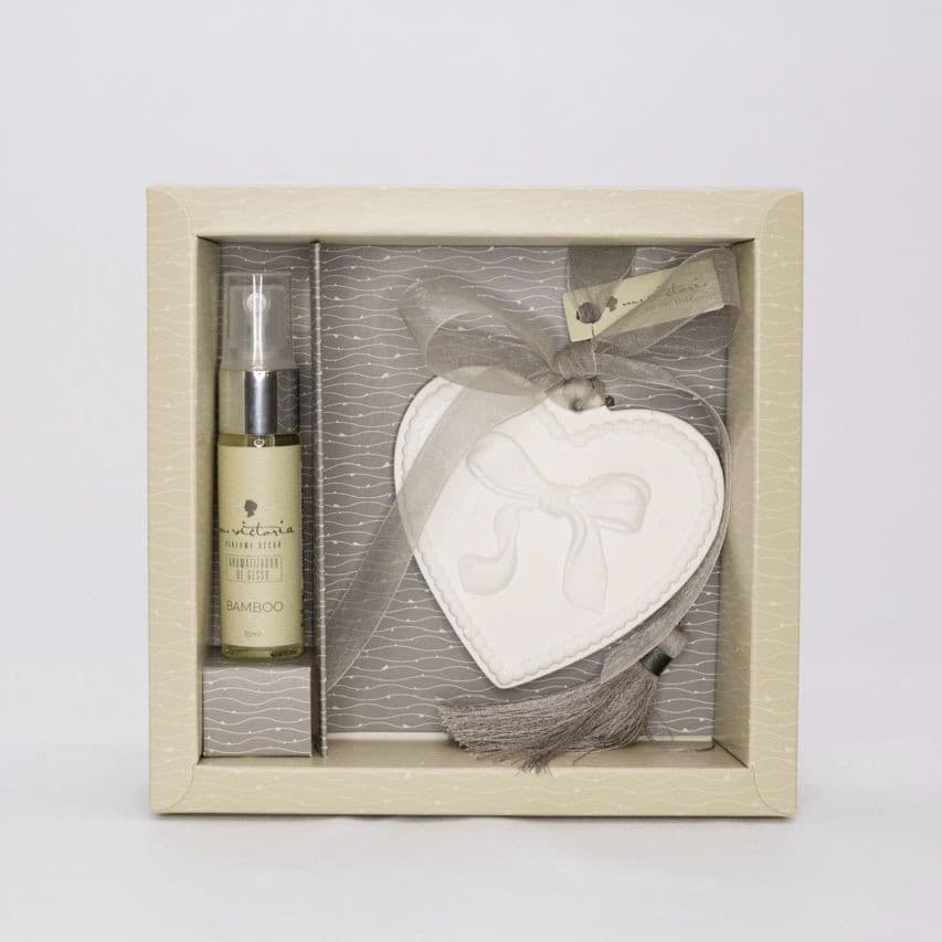 Gesso Perfumado Coração com Laço Alecrim &amp; Limão Siciliano  M.Victoria