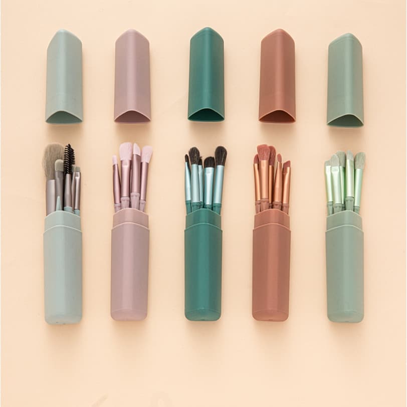 Estojo de Pincéis de Maquiagem 7 em 1 – Portátil, Elegante e com Cores Enviadasshop here