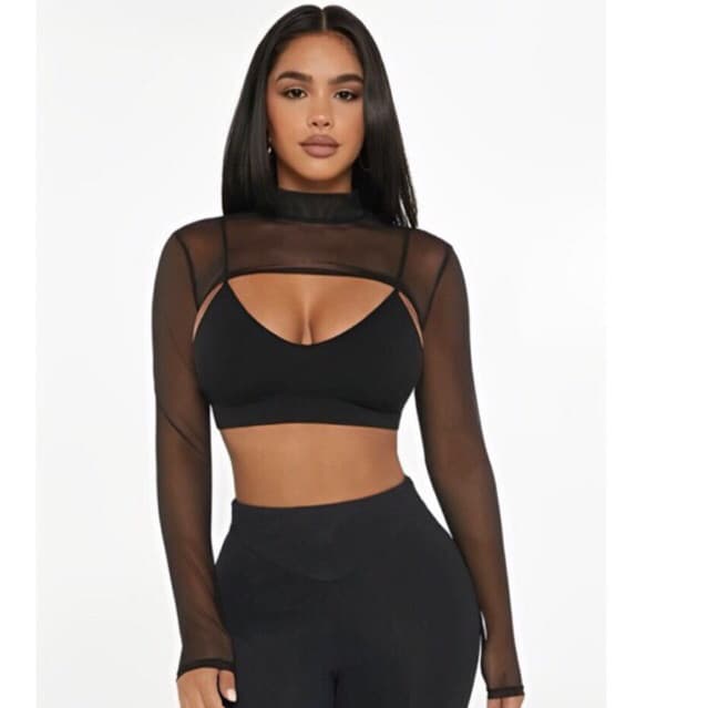 Cropped gola alta tule vazado manga longa transparente