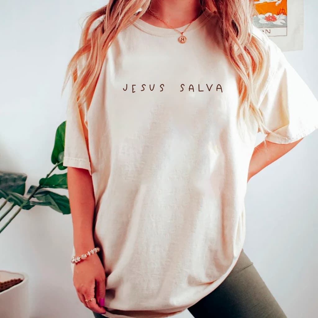 Camisa Camiseta 100%  Algodão Top Moda Cristã Jesus Salva font t-shirt