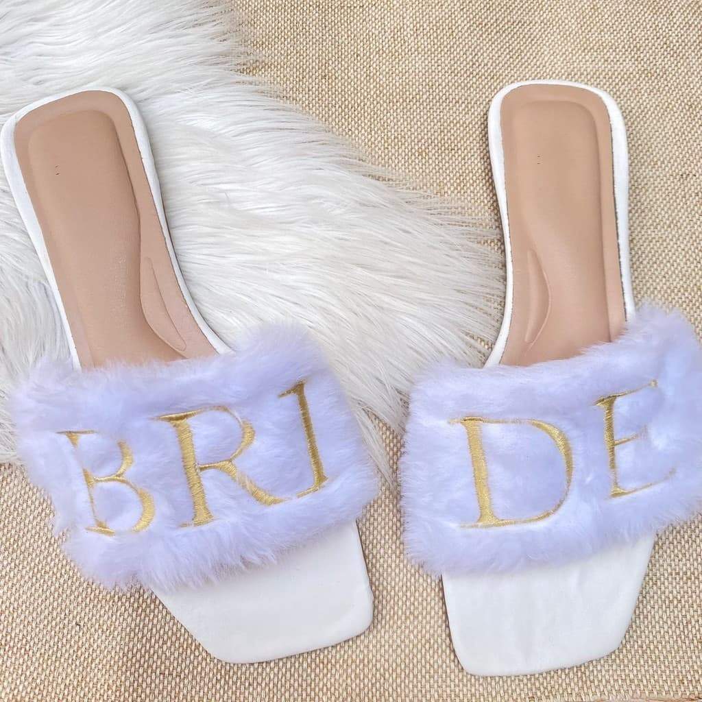 Pantufa Noiva Premium "Bride" - Conforto Elegante para o Dia Especial