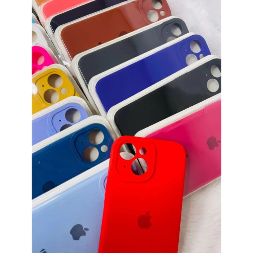 Kit 3 Capas ou Kit 5 Capas  CÂMERA FECHADA Case Para todos os IPHONE DO 11 AO 16 PRO MAX  ALEATORIO MASCULINO FEMININO