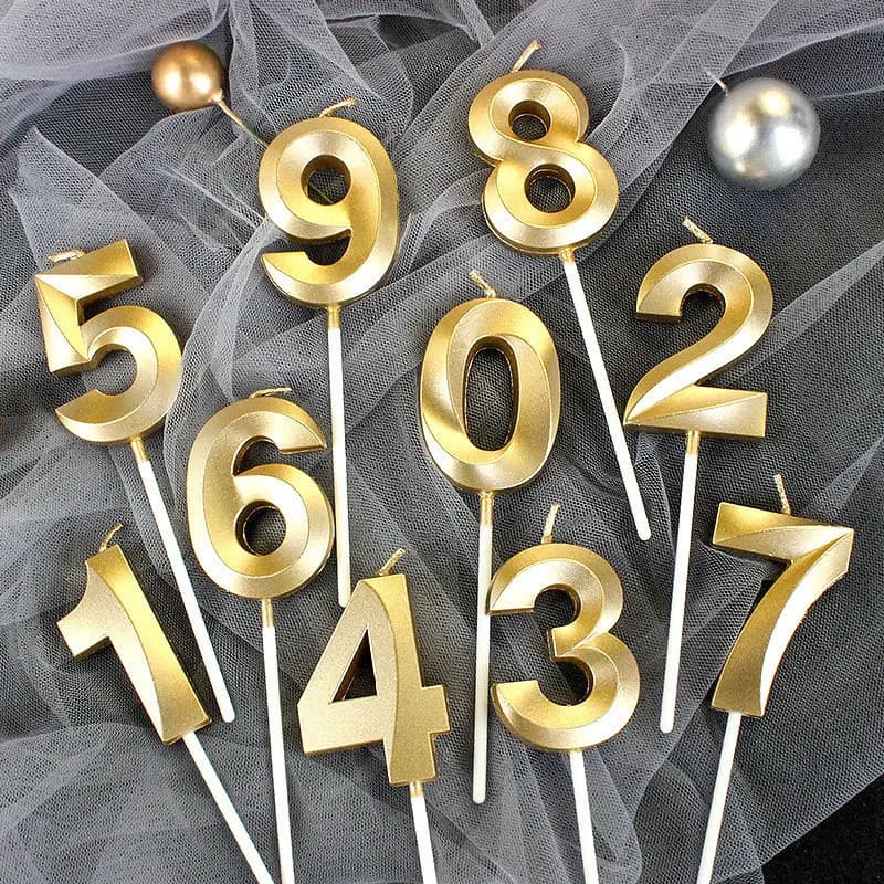 Vela de Aniversário Prata e Dourado Design com Palito 0-9