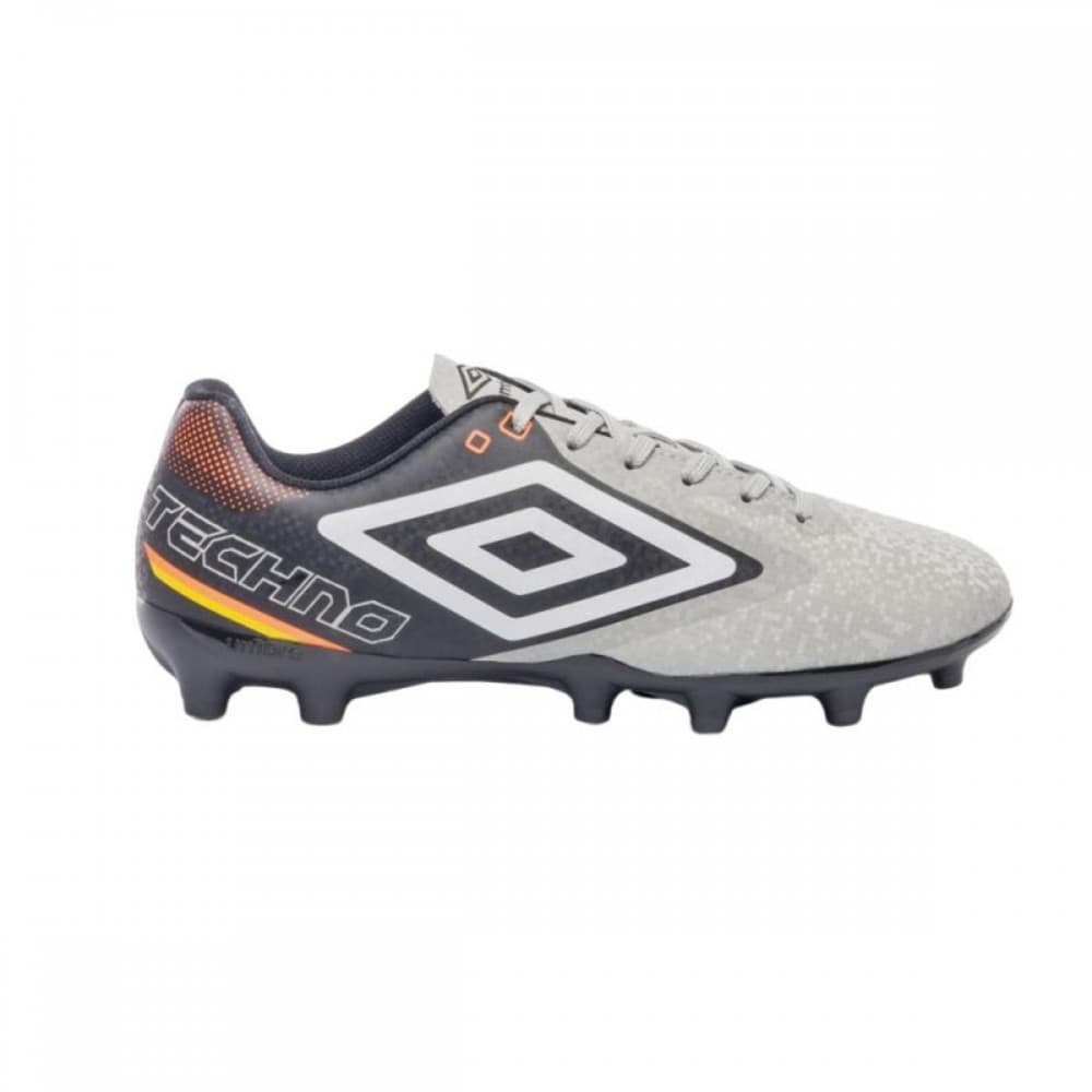 Chuteira Umbro Techno ii 812 Campo Masculino
