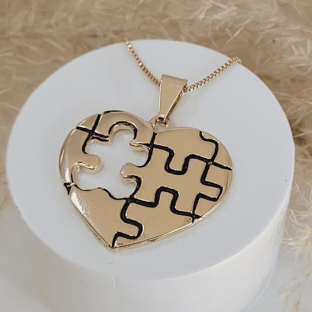 Colar mãe com símbolo "autismo" folheado em ouro 18k