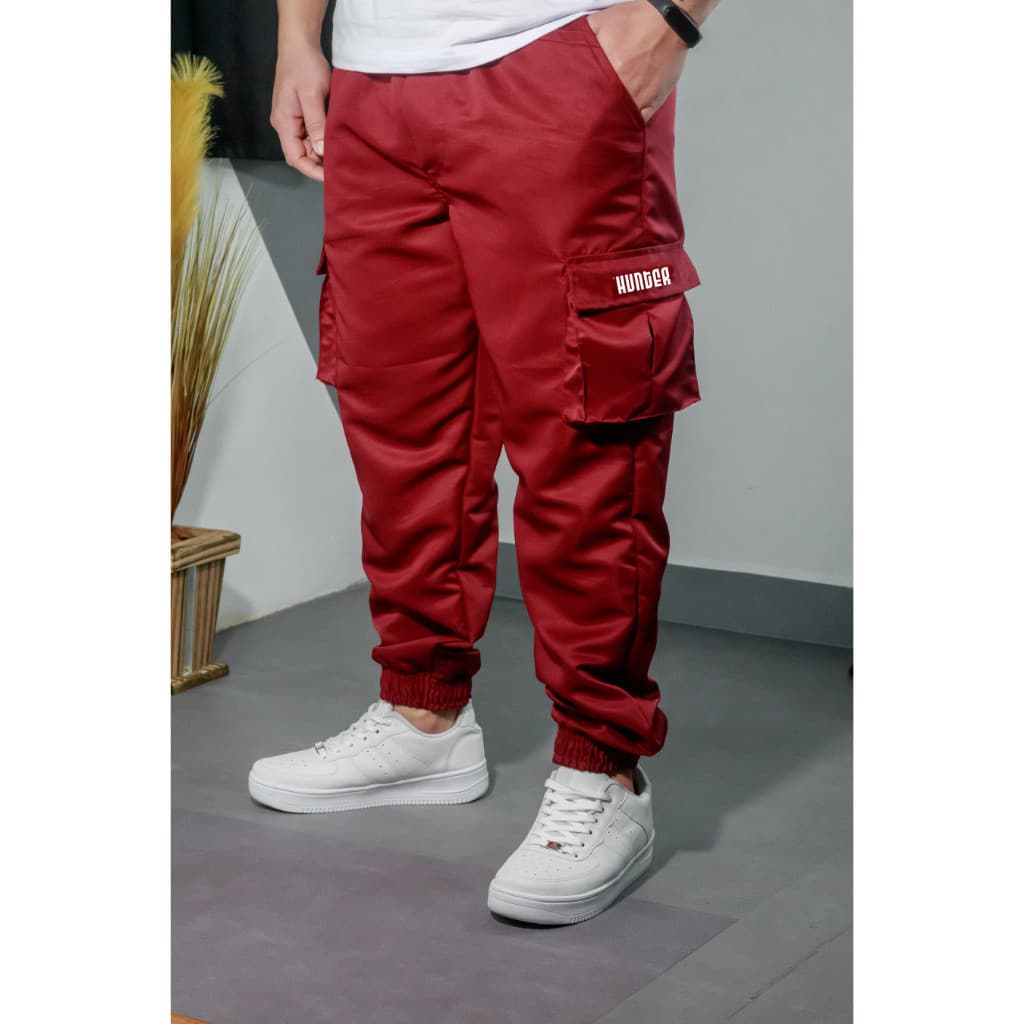Calça Jogger Cargo Corta Vento Combat Masculina Bordo Skate