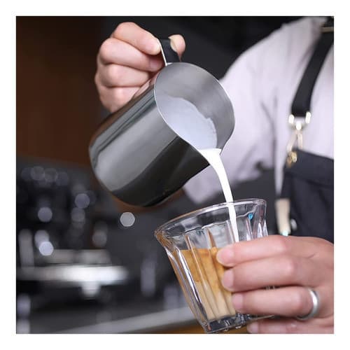 Leiteira Cremeira Jarra Alça Pitcher Inox 600ml Barista Profissional