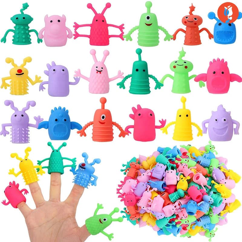 5Pcs/Set Funny Finger Doll Plastic Cute Mini Animal Monster Fantoche Infantil Puppet Pais Adultos Brinquedo De
