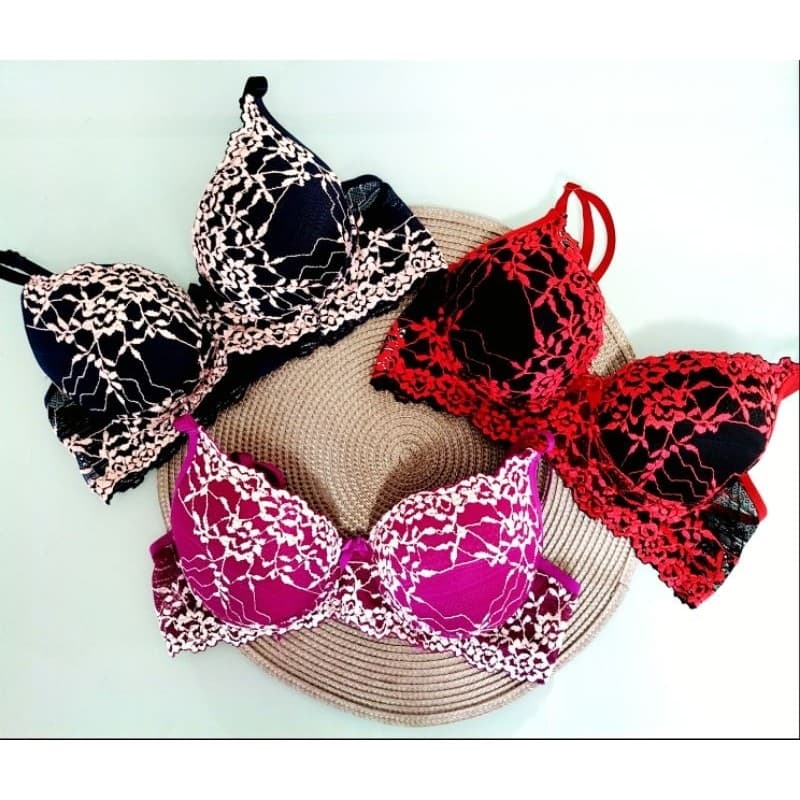 Kit Com 3 sutiã de bojo renda bicolor com aro confortavél