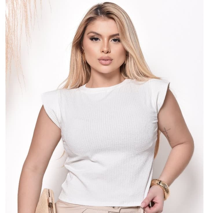 Kit 2 Blusas Femininas Muscle Tee com Ombreira | Malha Canelada Gola Redonda | Estilo Blogueira Básica