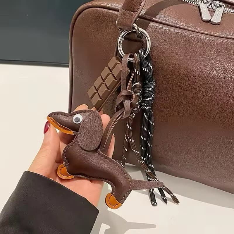Chaveiro De Couro Modelo Cachorrinho Pingente Para Bolsas