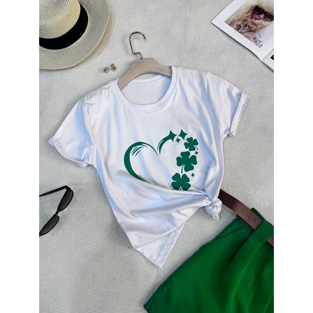 Camiseta T-shirt feminina manga curta algodão 100 % estampa Em forma de coração Sortudo trevo-de-quatro-folhas