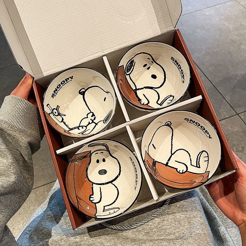Snoopy cerâmica talheres tigela conjunto 2026 novo estilo de alto valor doméstico dedicado tigela arroz pauzinhos caixa