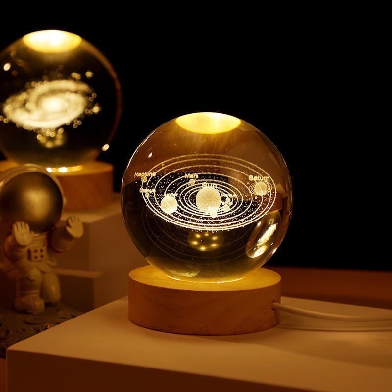 Luminária Decorativa Globo LED , Lua , Via Láctea , Sistema Solar , Bola De Cristal Mesa saturno