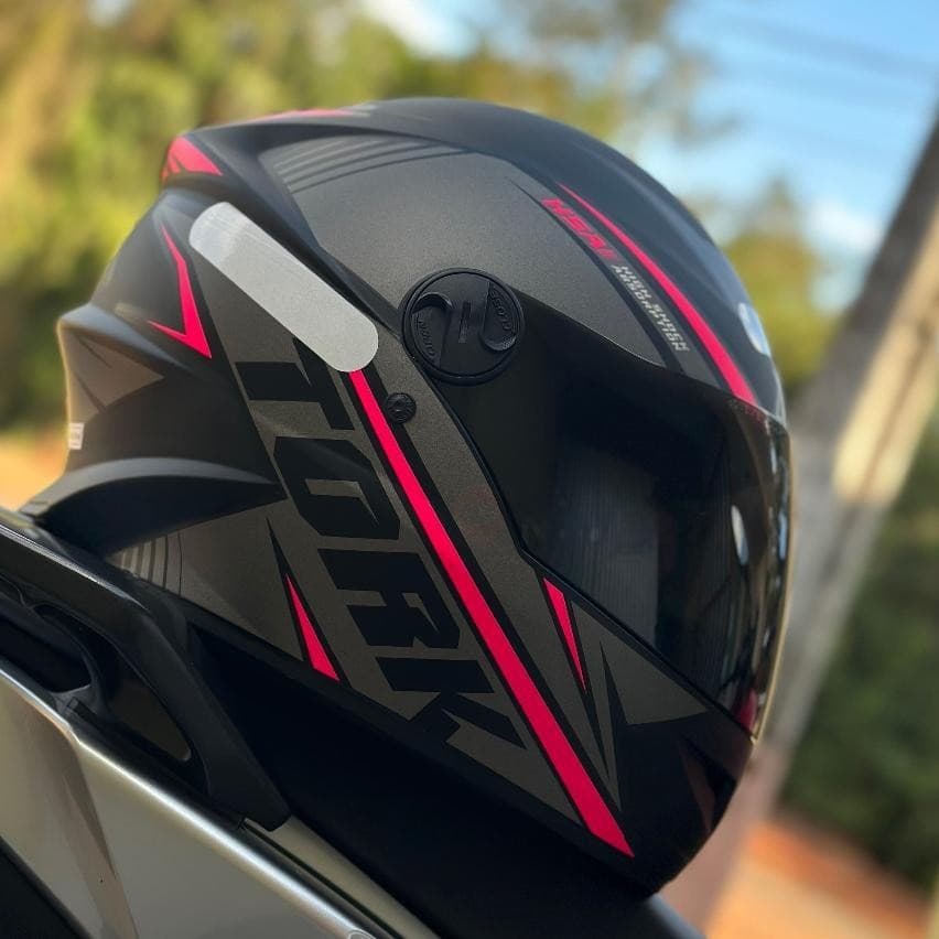 Capacete Moto Pro Tork R8 Fechado Integral Masculino Feminino Viseira Cristal ou Fumê  56 58 60