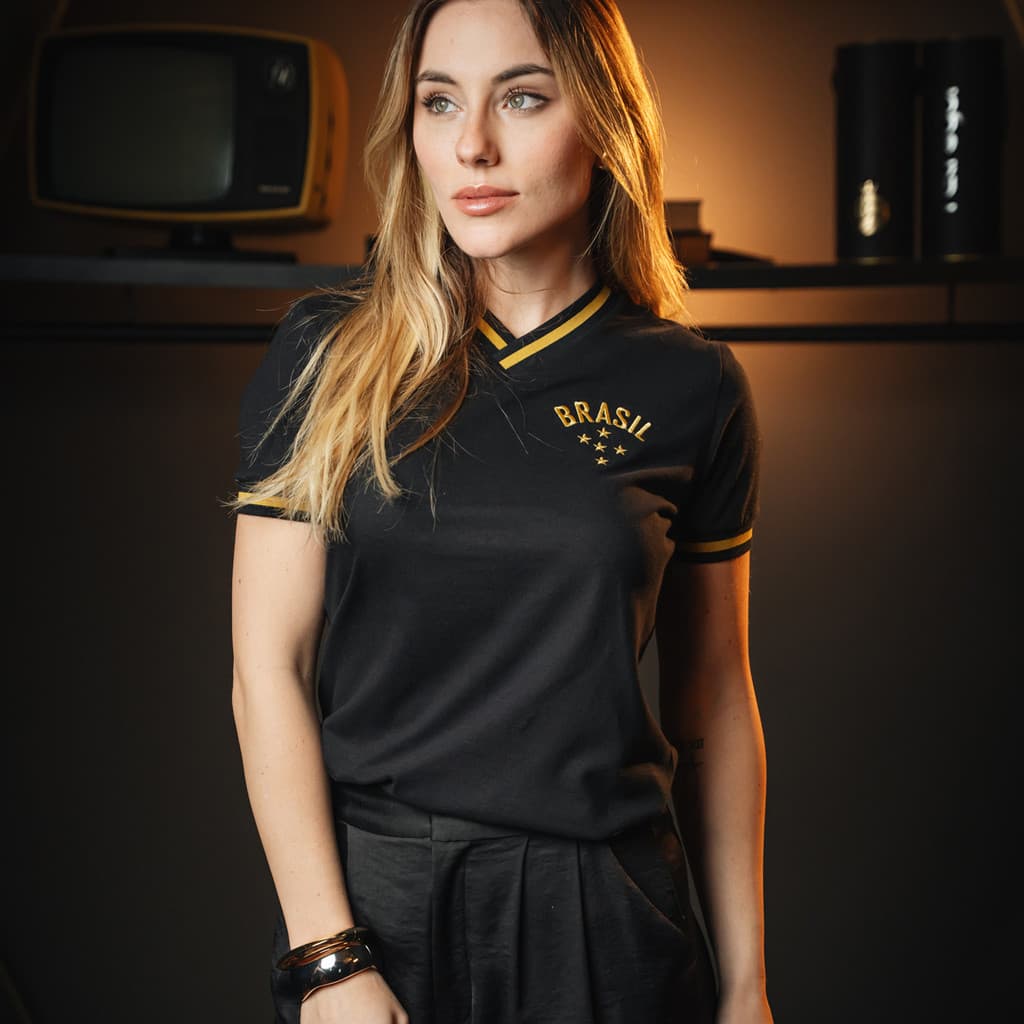 Camisa Brasil Retrô Gold Feminina Oficial