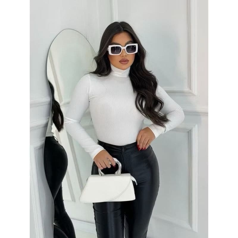 Kit 3 Body Feminino Gola Alta Ribana Manga Longa Outono Inverno, Festa e Casual Queima de Estoque Cores Aleatórias