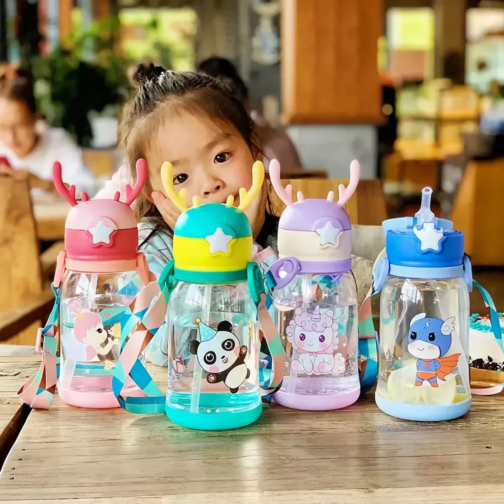Kit 2 Garrafas de Água infantil portatil 600ml De Alçe Garrafinha Decorativa Para Escola e Presente