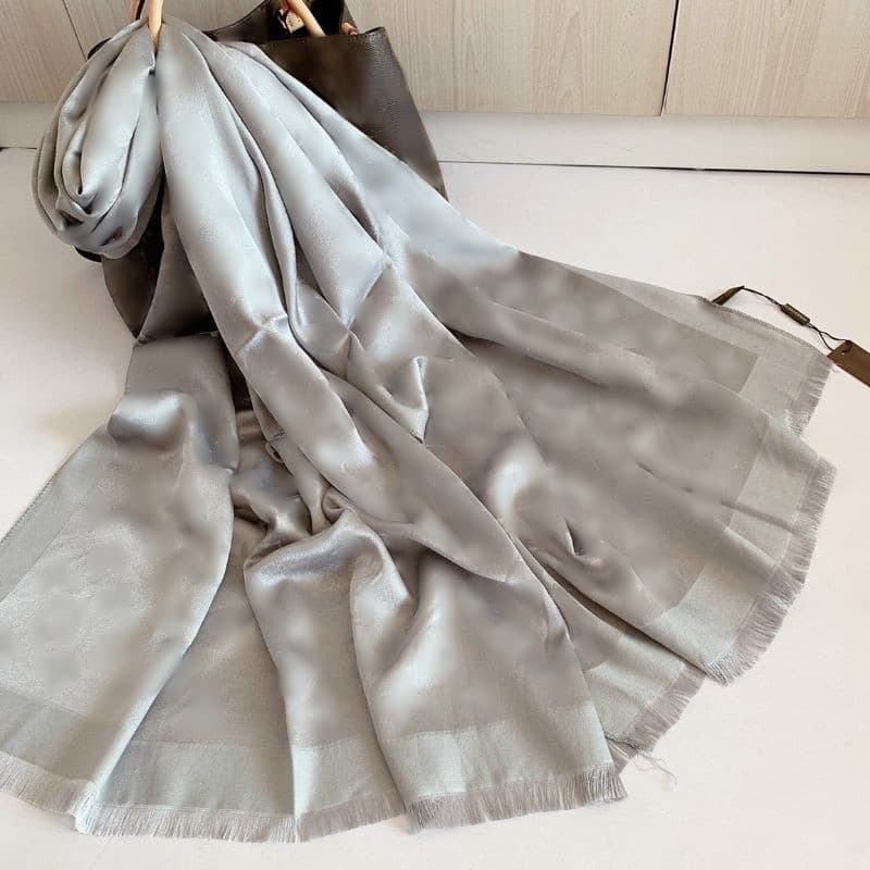 Moda Feminina Cor Sólida L Letras Padrão Lenços Longos Xale Cachecol Hijab Acessórios Femininos Senhoras Muçulmano Toalh