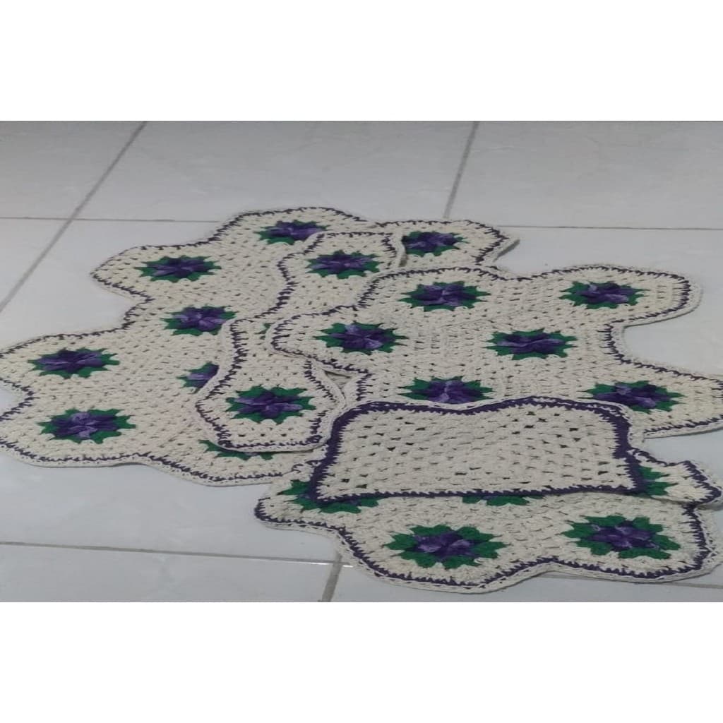 Jogo de tapete para banheiro 4 pçs losango Marina de barbante cru com violeta