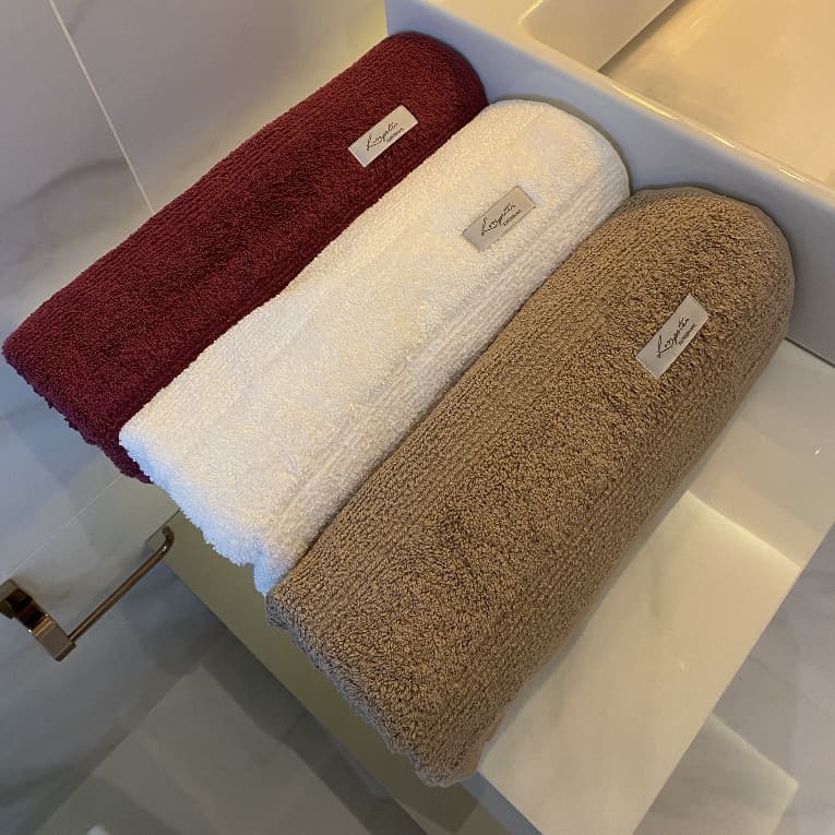Jogo/Kit 3 Toalhas de Banho Gigante Grossa Macia Felpuda Alta Absorção Super Luxo Premium 100% Algodão