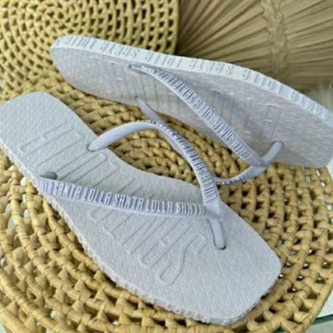 Chinelo Feminino Bico Quadrado Na Moda De Verão 2024