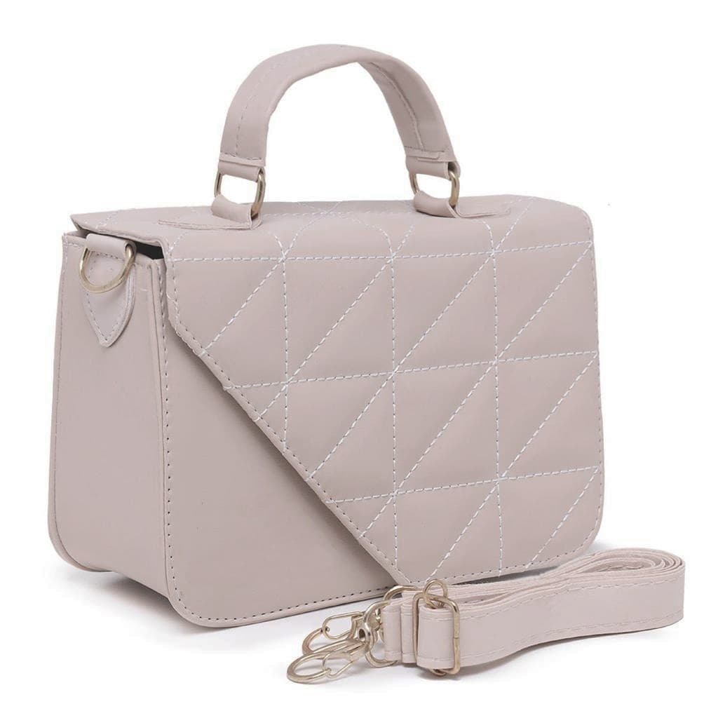 Bolsa Feminina Estruturada Nude,Vermelha,Preta,Off White Matelassê com Alça Removível