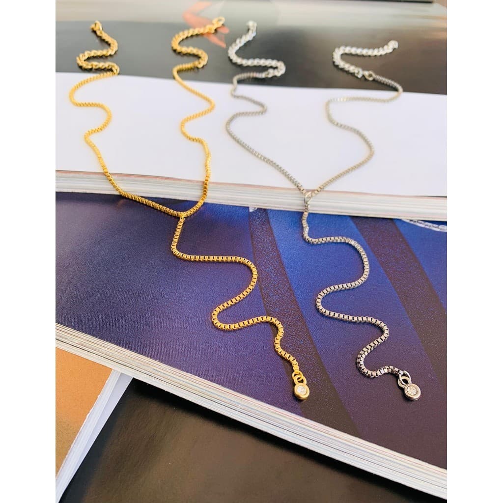 Colares Semi Joia colar modelo Gravata minimalista com ponto de luz veneziana