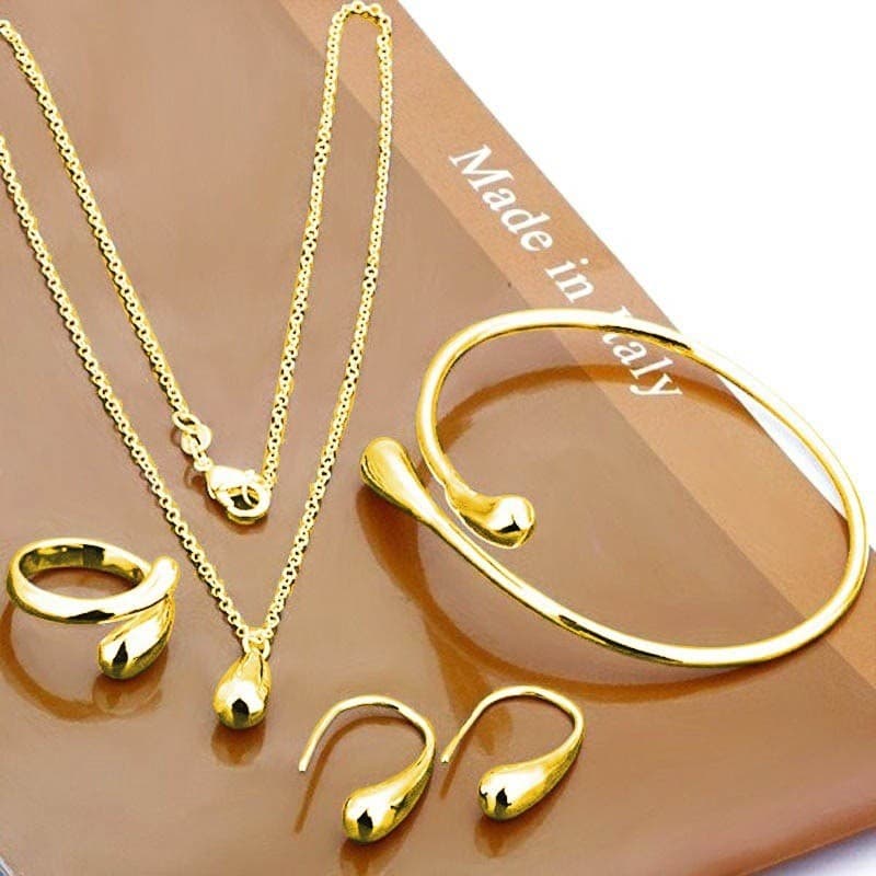Ornamentos europeus e americanos Colar de gota de água Conjunto de quatro peças banhado com 925 brincos de prata Conjunto de pulseira de anel