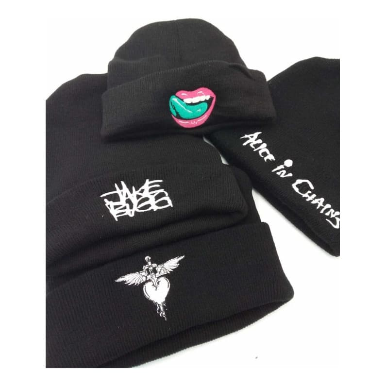 Touca Gorro Logo Bordado Banda De Stones Rock Rolling